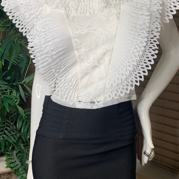 Spanish White Puff Top Size Medium - Picture 6 of 11